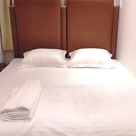 Staymaker Hotel Mohan Palace Baharampur 외부 사진