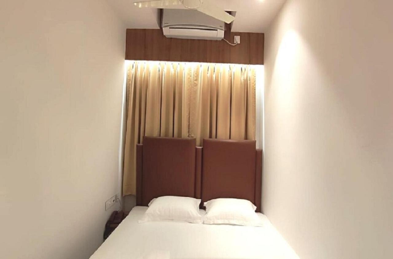 Staymaker Hotel Mohan Palace Baharampur 외부 사진