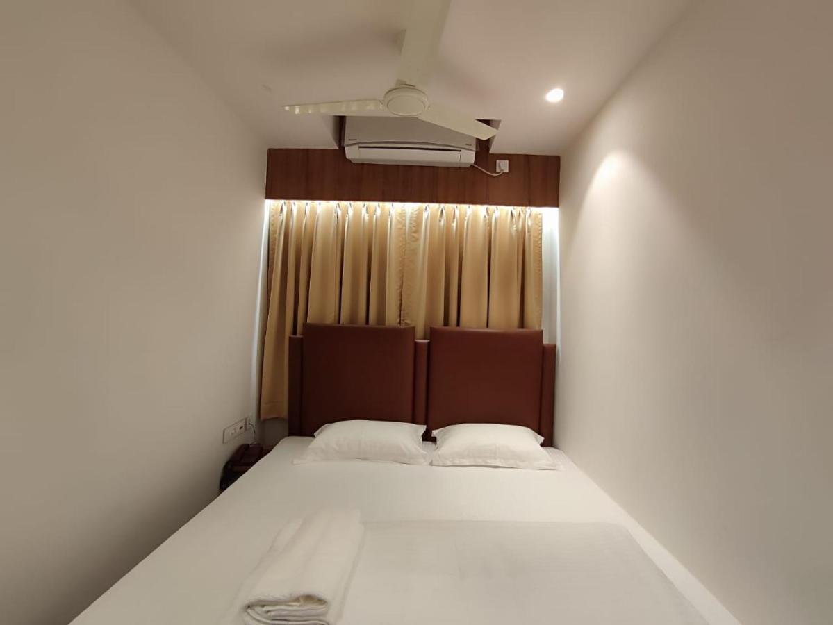 Staymaker Hotel Mohan Palace Baharampur 외부 사진